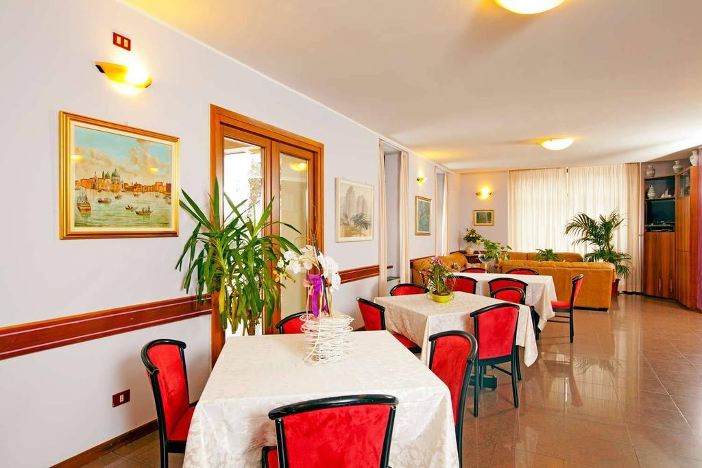 Hotel Libia Fino Del Monte Exterior photo